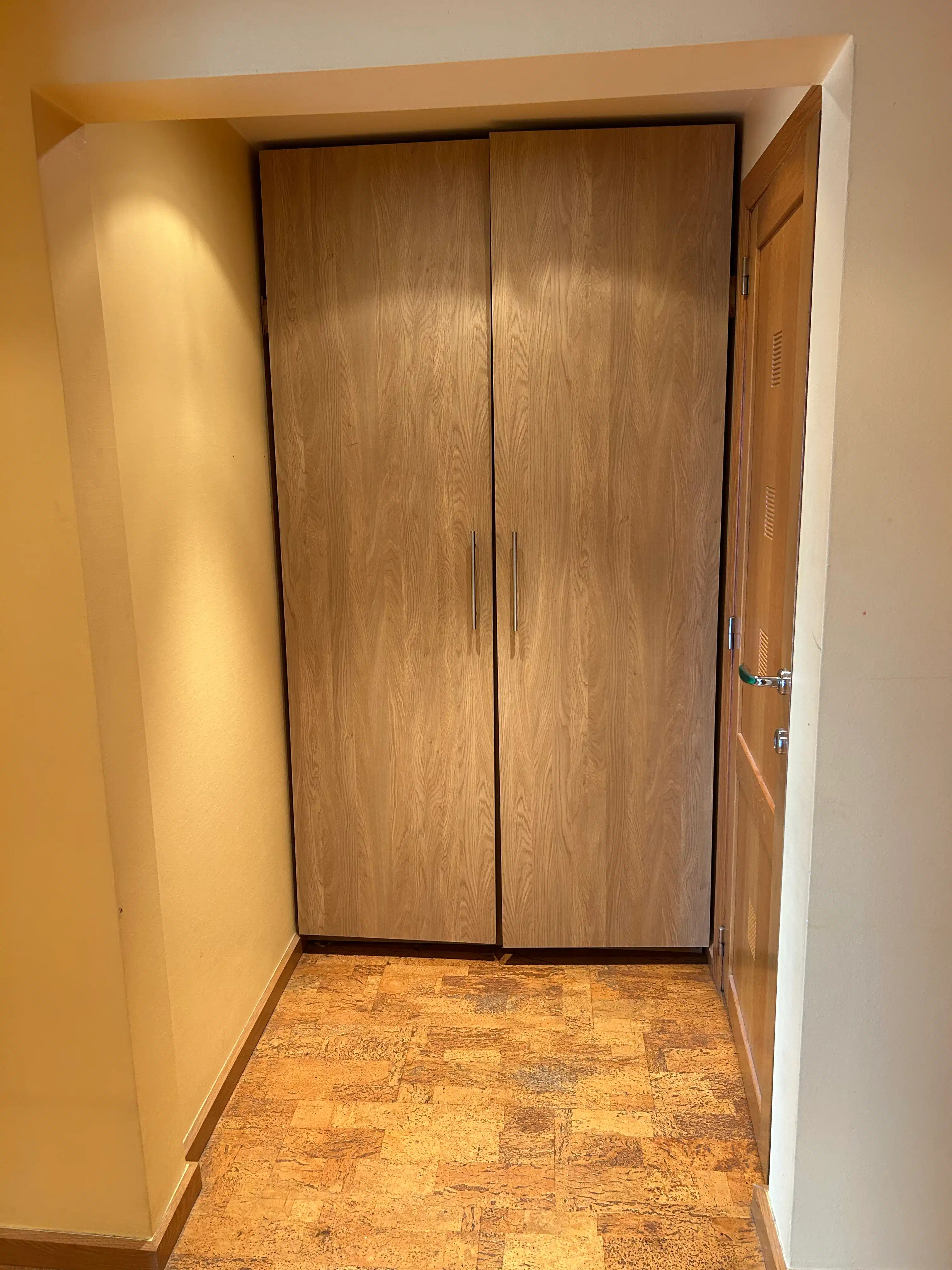 Gezellig ingericht appartement met 2 slaapkamers + standplaats. foto 11