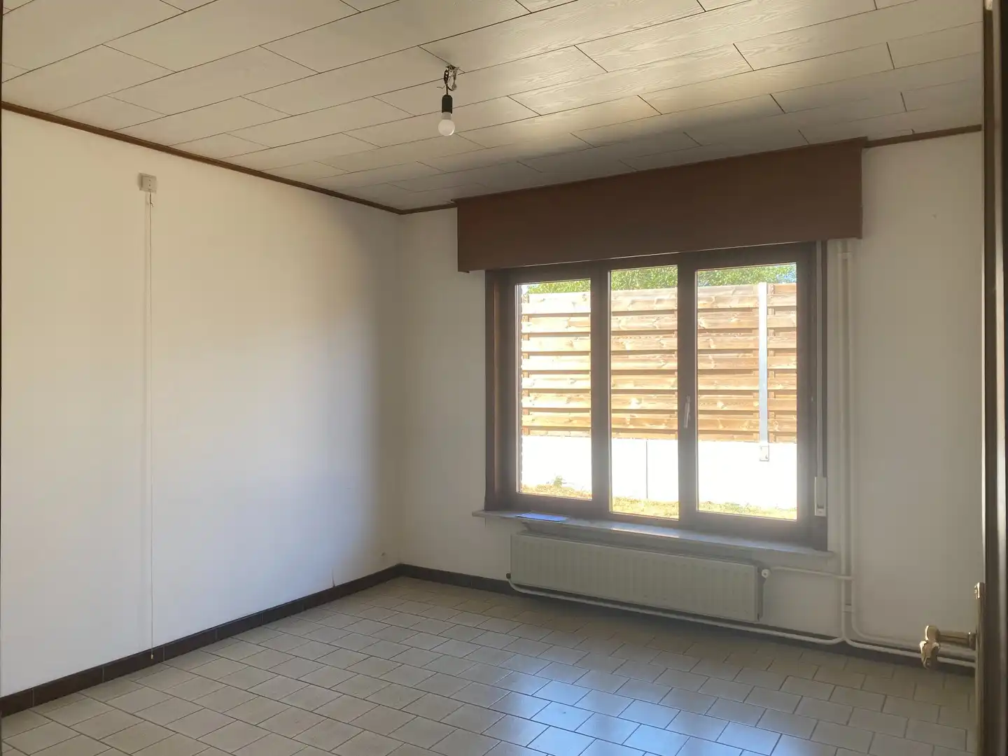 Bungalowwoning met potentieel op de grens van Kaprijke (Bentille) en Sint-Laureins foto 6