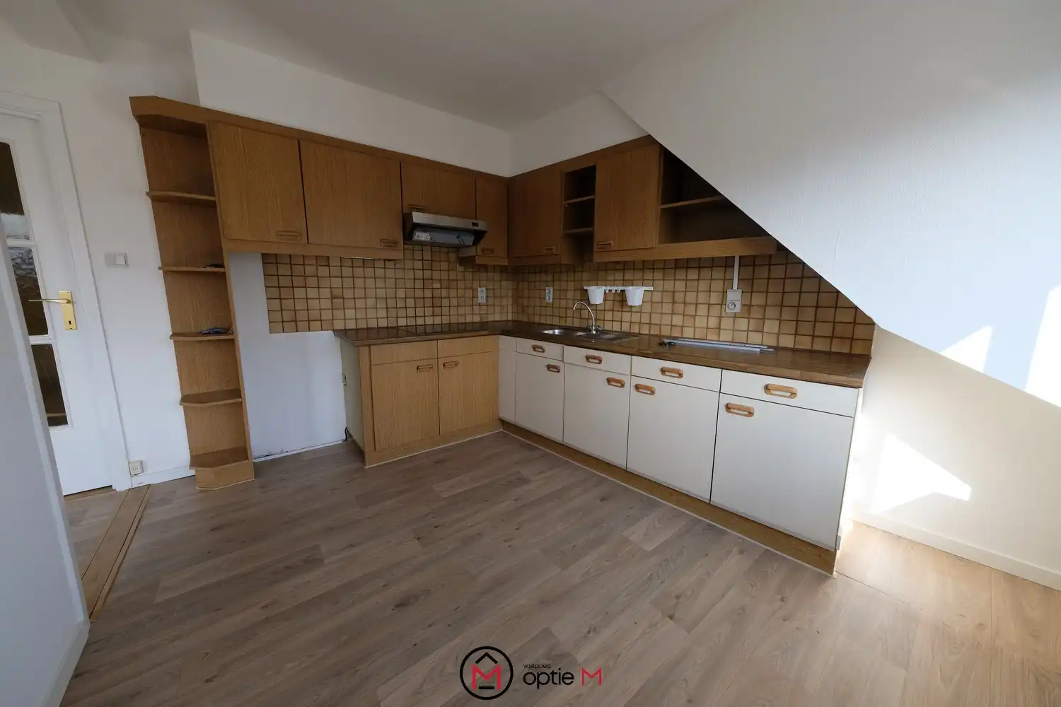 Ruim appartement te huur in het hart van Zonhoven foto 7