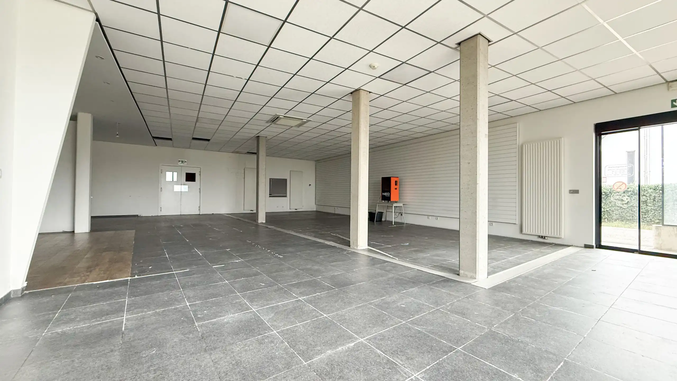 Commercieel handelspand op toplocatie met 444m² opp! foto 12