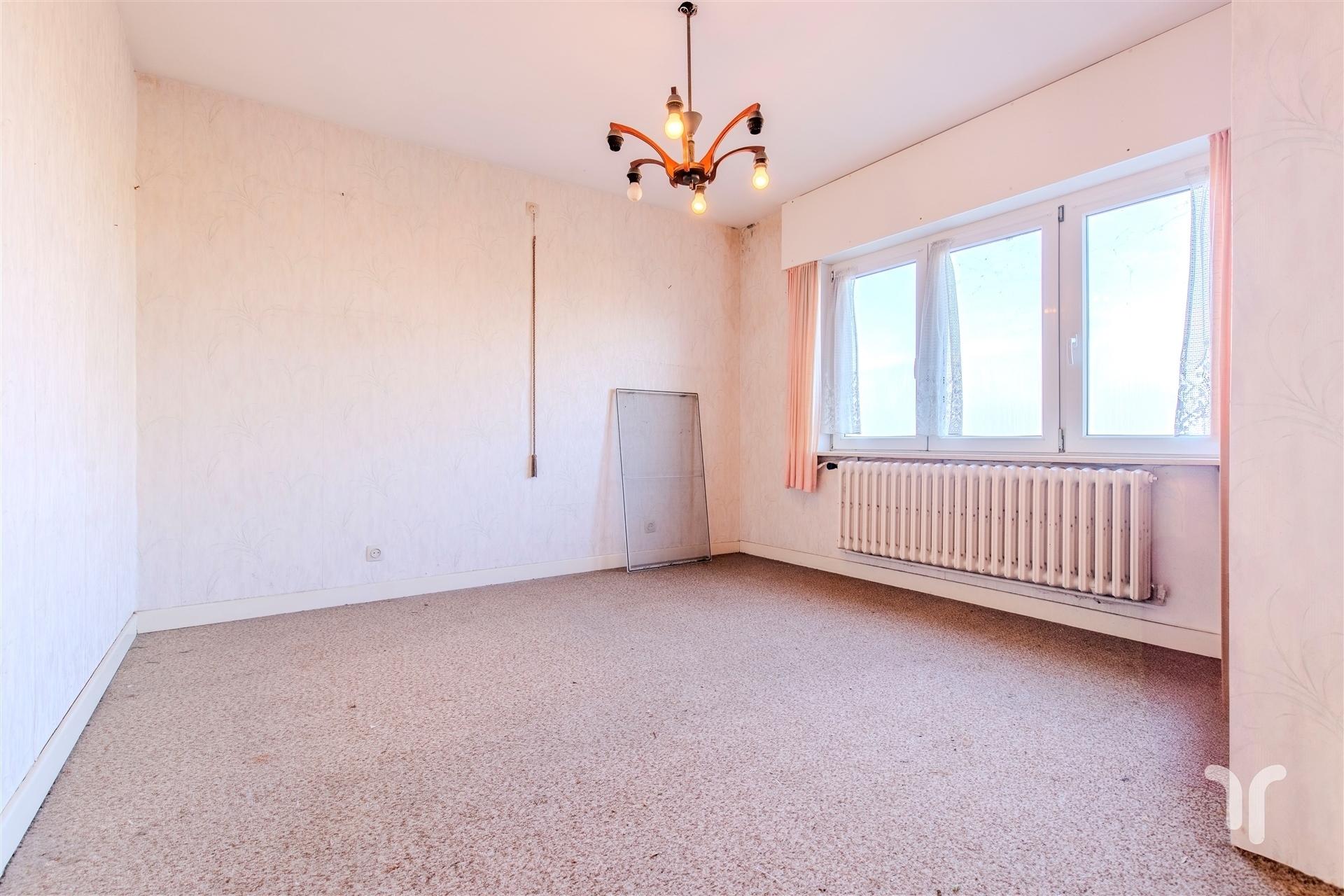 Landelijk gelegen woning met potentieel foto 7