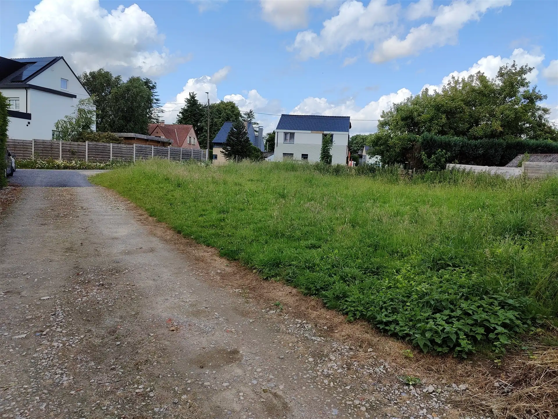 Bouwgrond voor halfopen bebouwing op absolute voorkeursligging te Mollem! foto 9