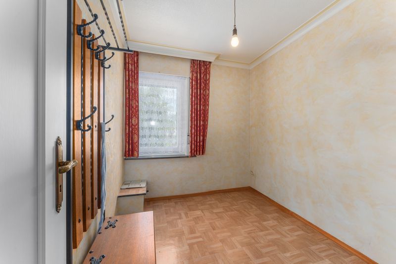 Gezellige halfopen bebouwing met 3 slaapkamers en uitweg achteraan – opp 423 m² foto 11