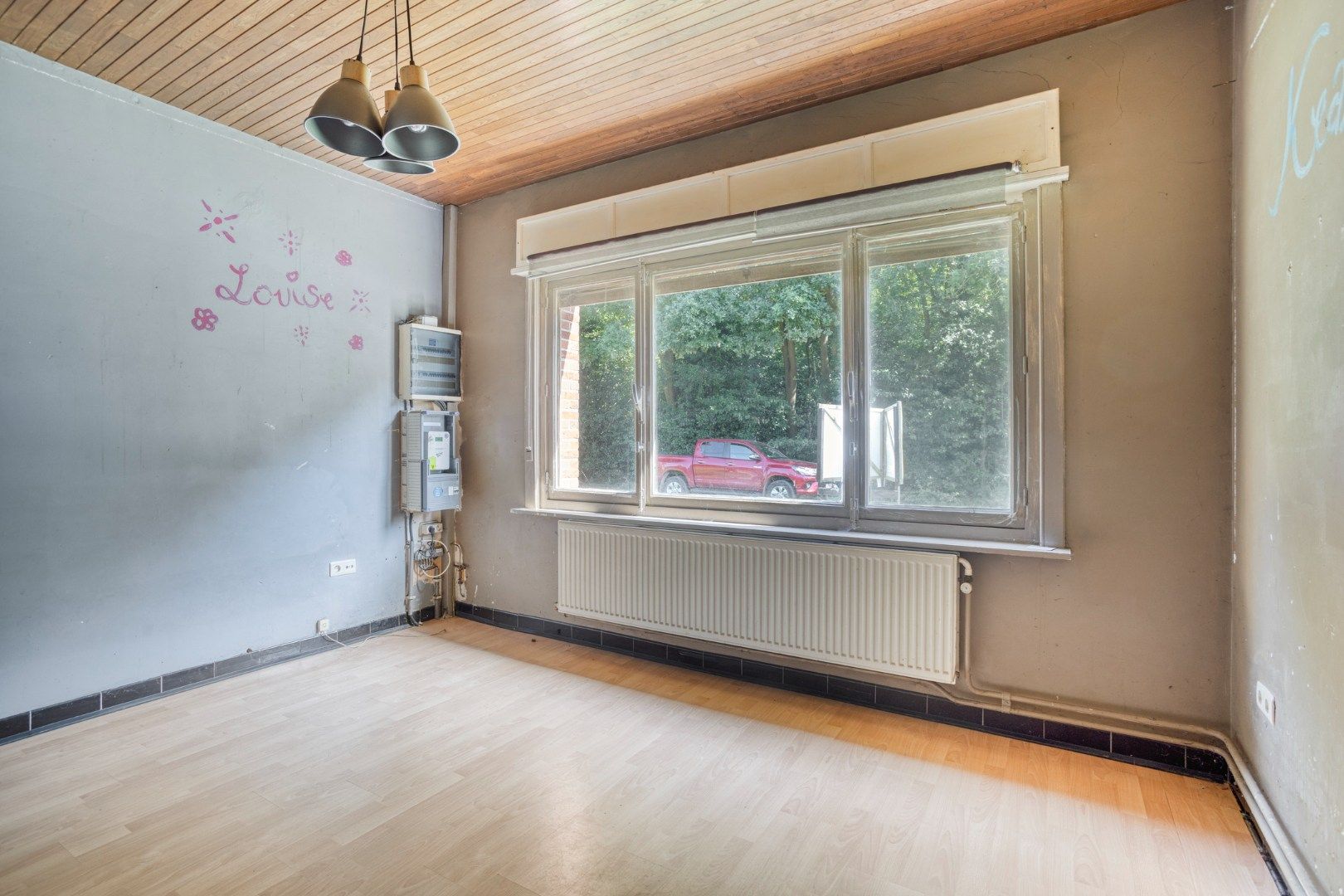 Te renoveren woning, rustig en landelijk gelegen op 1.265 m² nabij het centrum ! foto 8