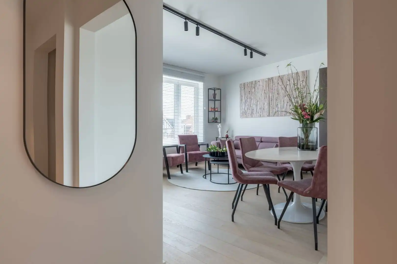 Smaakvol gerenoveerd appartement met vrij zicht foto 7