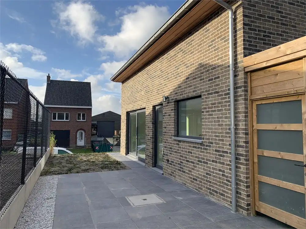 Nieuwbouwwoning met 3 slaapkamers foto 13