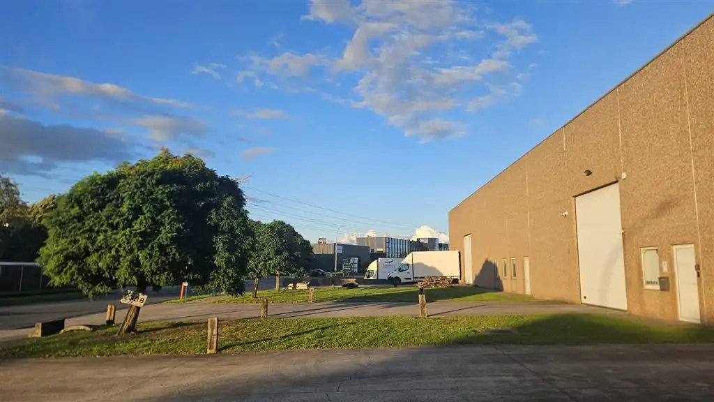 Industrieel terrein te koop 9140 Temse