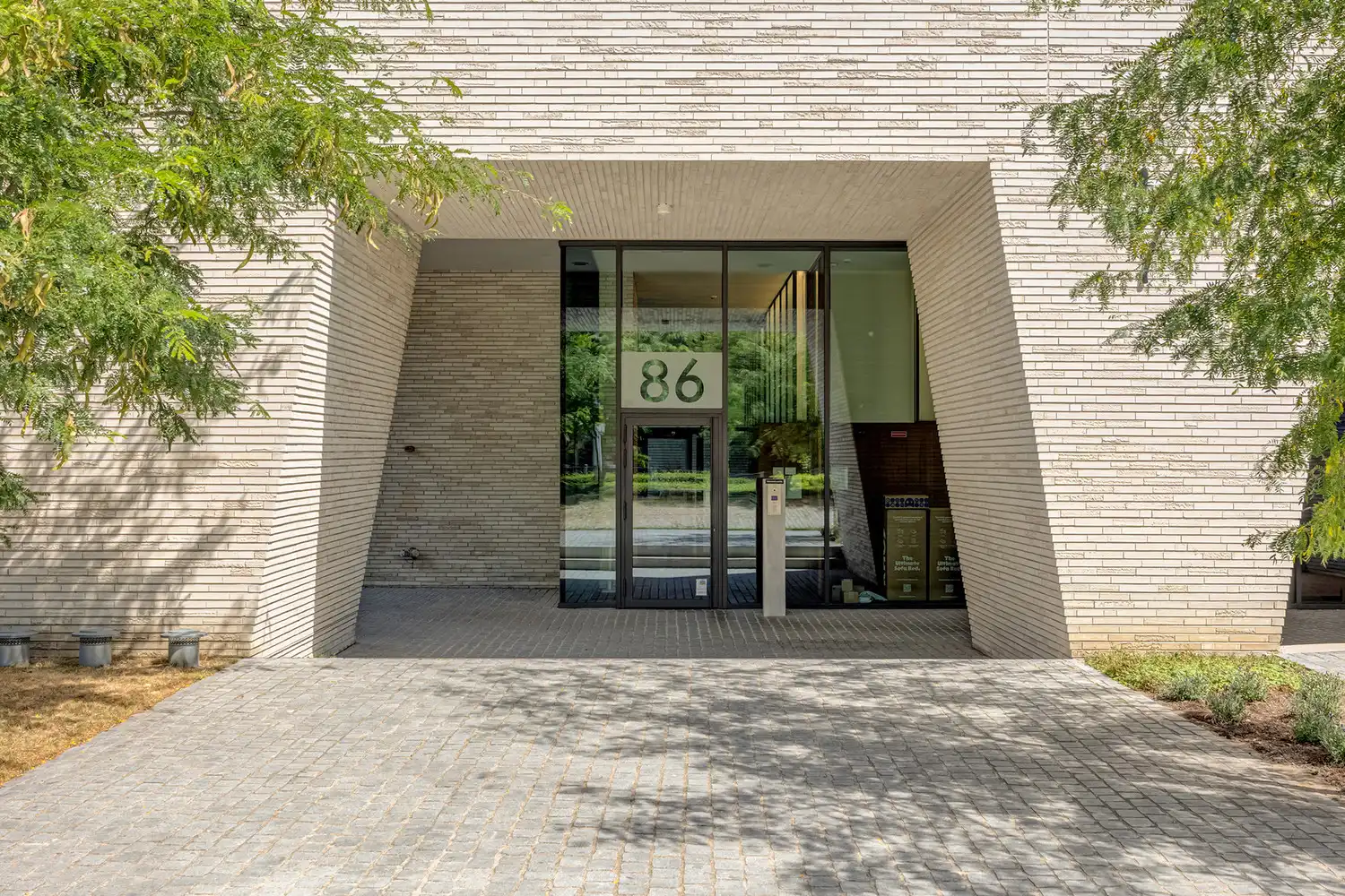 Luxueus en zorgeloos wonen op hoog niveau in de iconische Residentie Louise Marie - 2 slaapkamers en ruim terras (EPC A!) - verkoop onder het registratiestelsel! foto 7