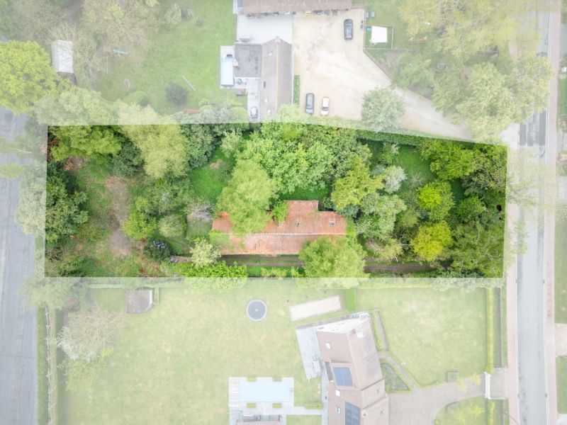 Eigendom 2563m² grondopp - 27m straatbreedte !!! foto 4