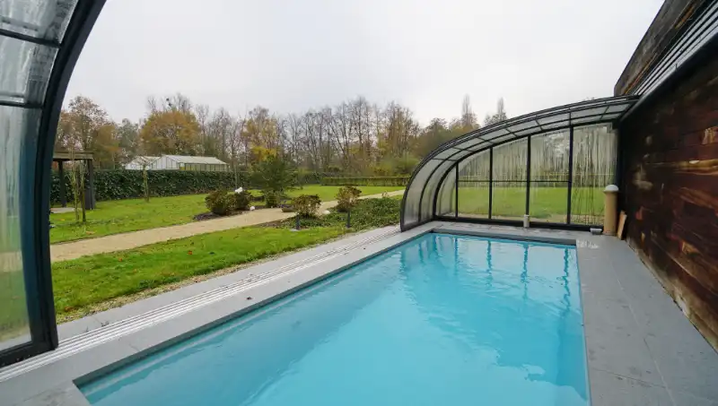 Moderne villa 247m² met bijgebouw-garage en zwembad op 58 are foto 22