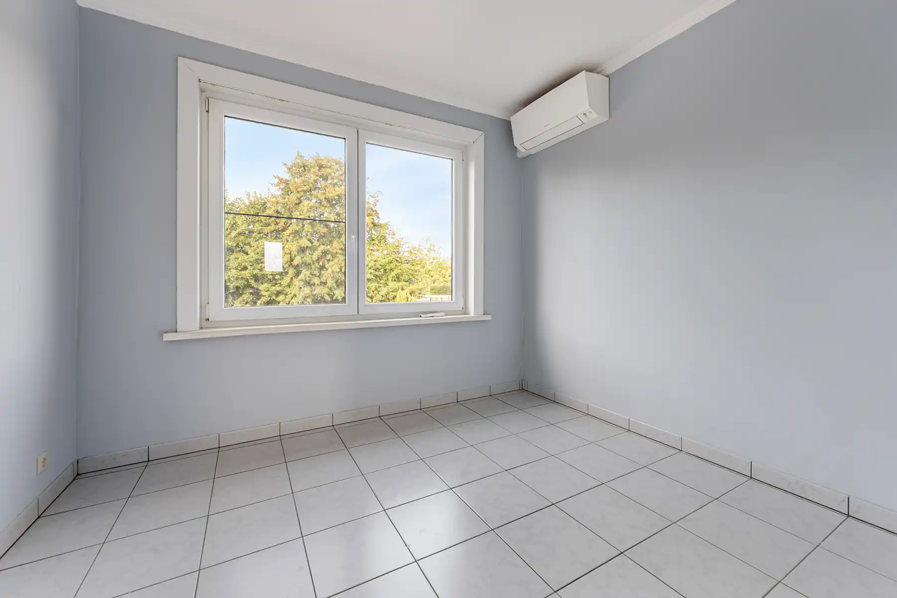 Ruime woning met 3 slaapkamers en garage in Zele foto 11