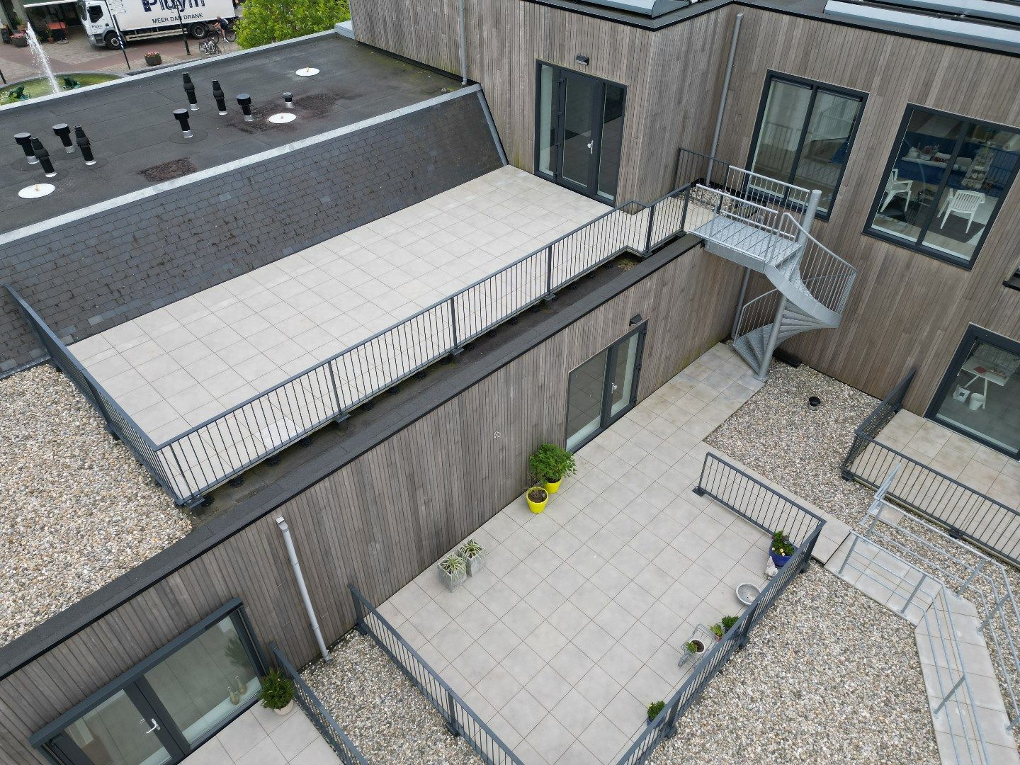 Modern driekamer appartement in Aardenburg foto 14