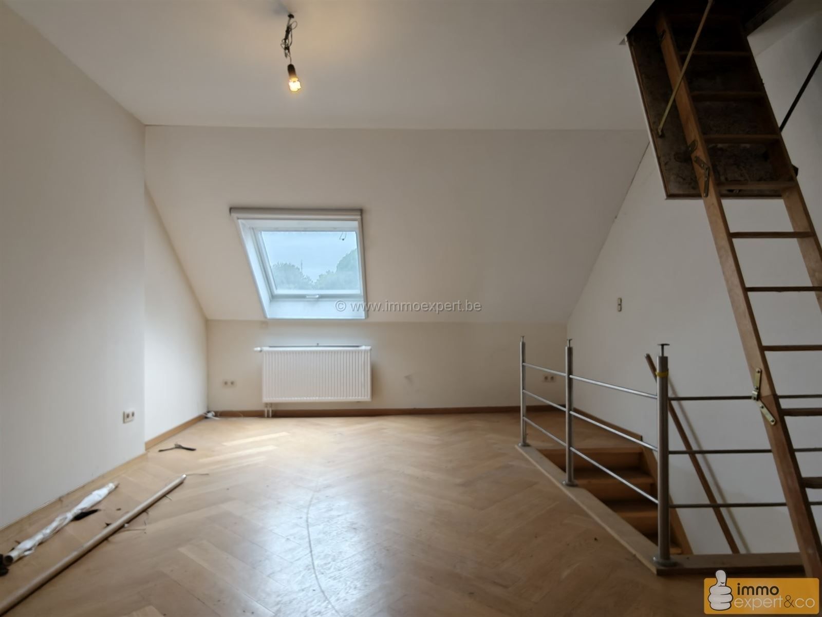 TERNAT: Super gelegen woning / Nieuw dak foto 14