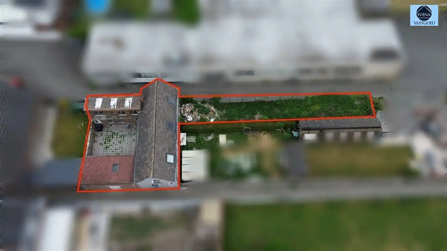 Hoofdfoto van de publicatie: TE RENOVEREN WONING