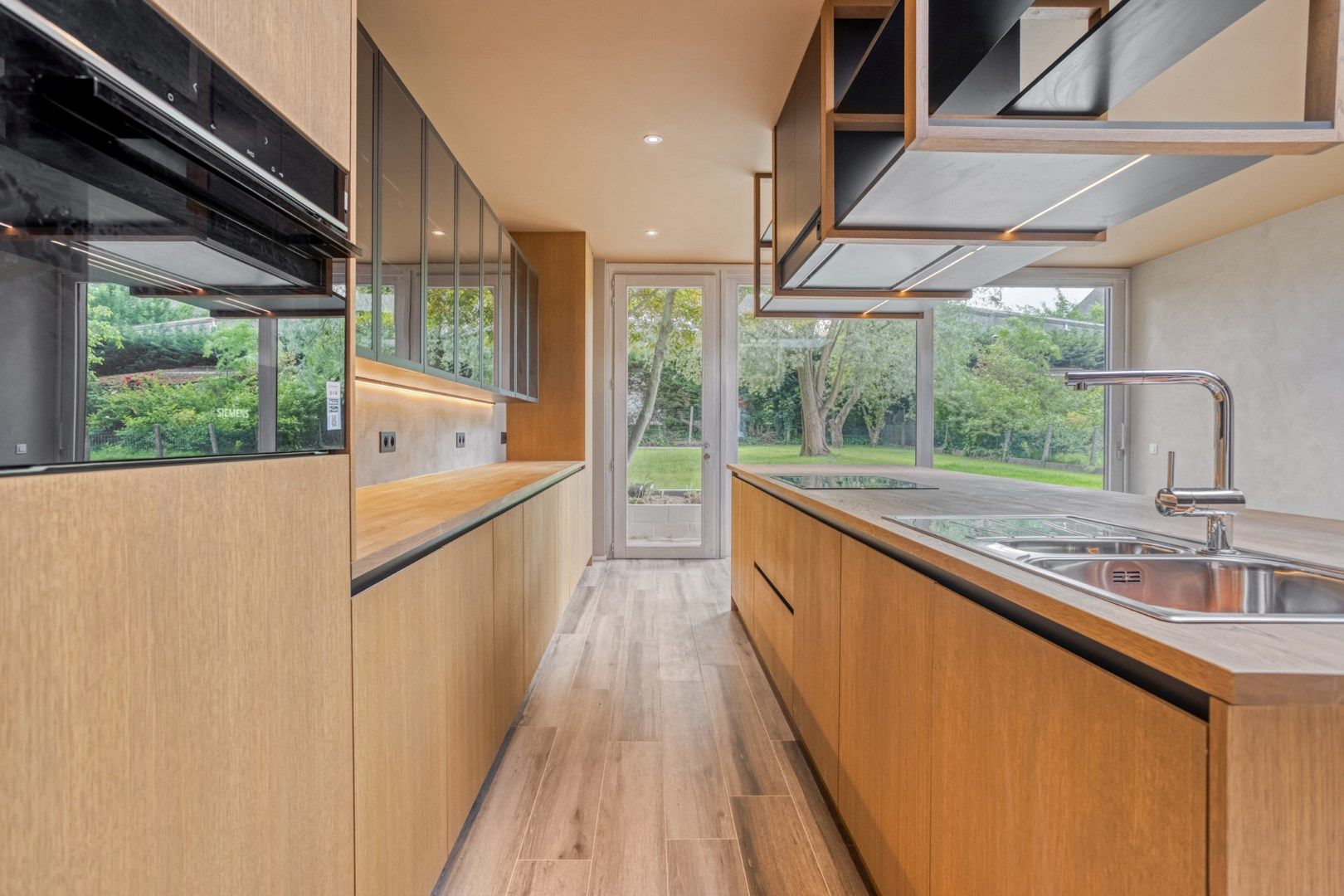 Gerenoveerde parel met 3 slaapkamers, dubbele garage op 540m² - EPC A! foto 5