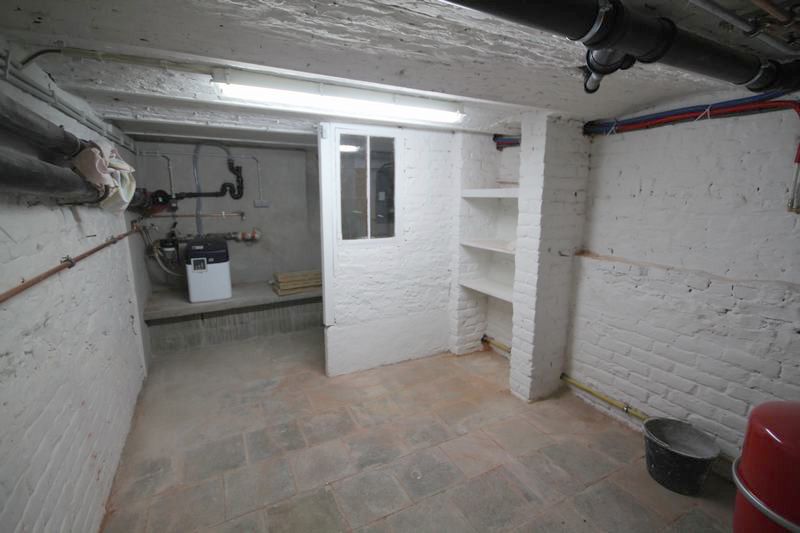 Rijhuis te huur foto 12