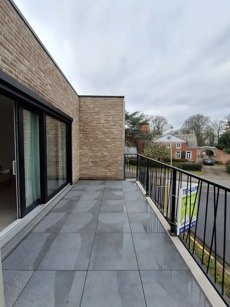 Modern instapklaar appartement te Koersel centrum foto 21