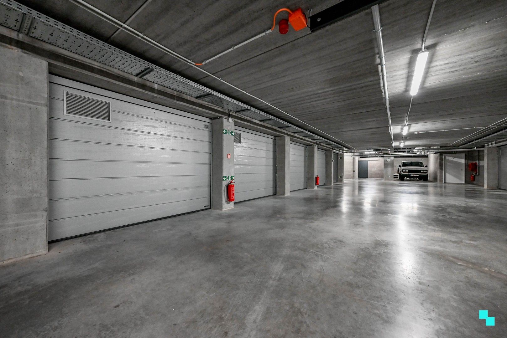 Uniek gelijkvloers éénslaapkamerappartement te Izegem foto 25