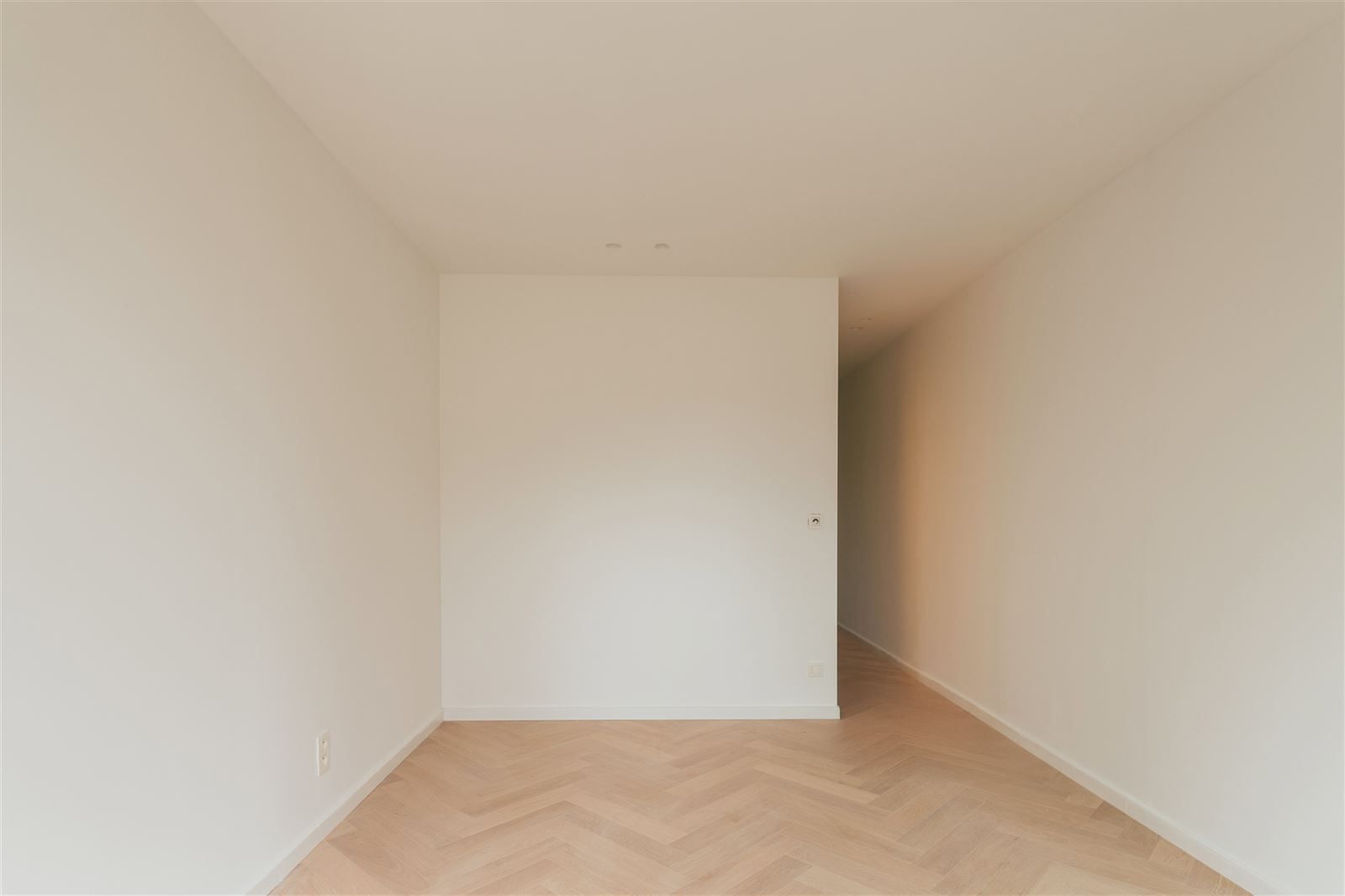 PULHOF: hoogstaand afgwerkt 2 slpk appt. met 2 buiten ruimtes  foto 14