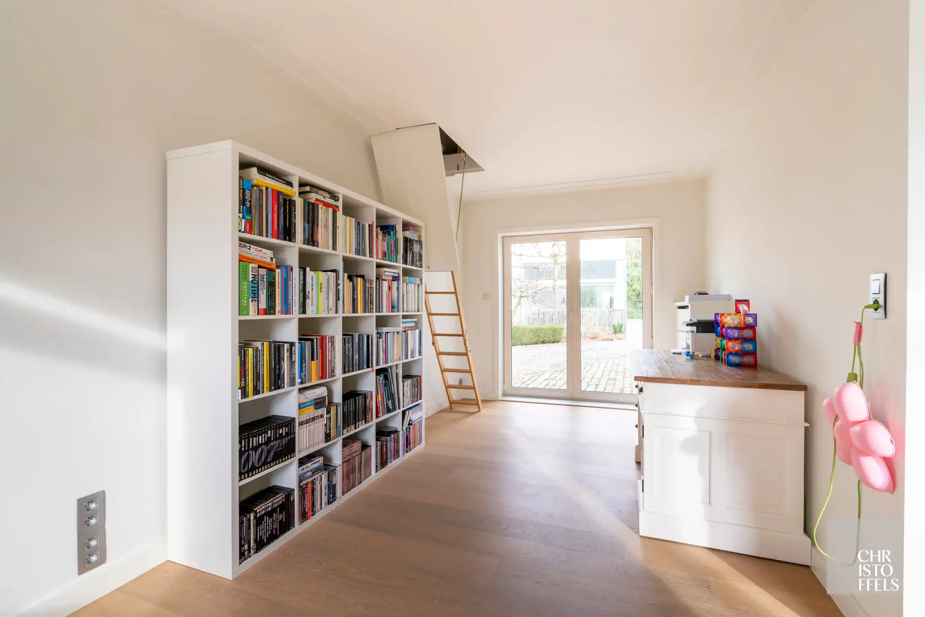 IN OPTIE - Totaal gerenoveerde villa (362 m²) met poolhouse (239 m²) in Opoeteren foto 10