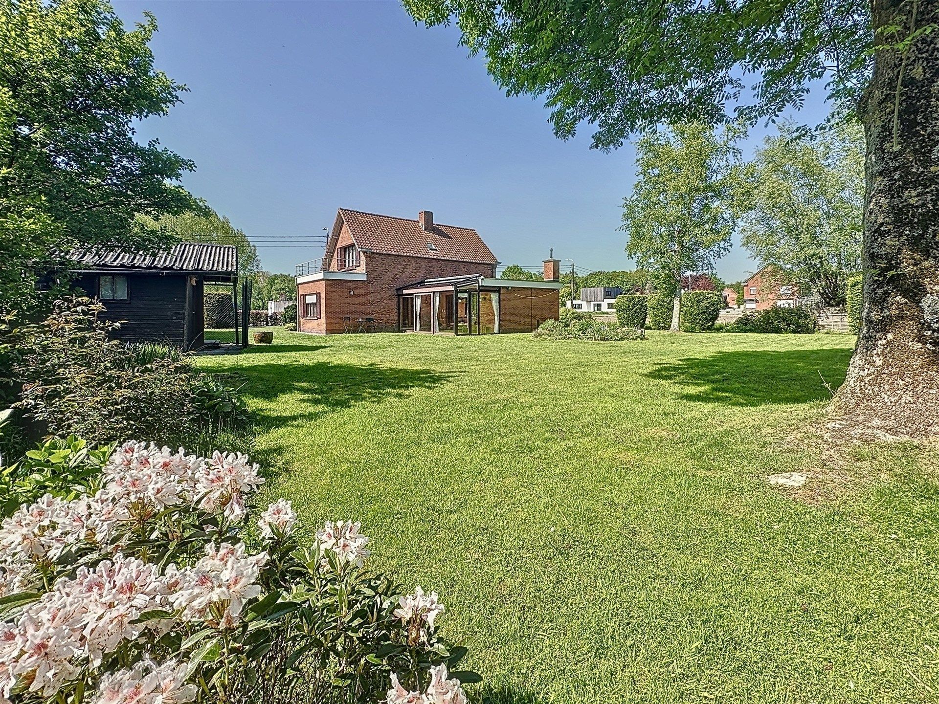 Woning met bijgebouw (88m²) op breed perceel van 1562m²  foto 12