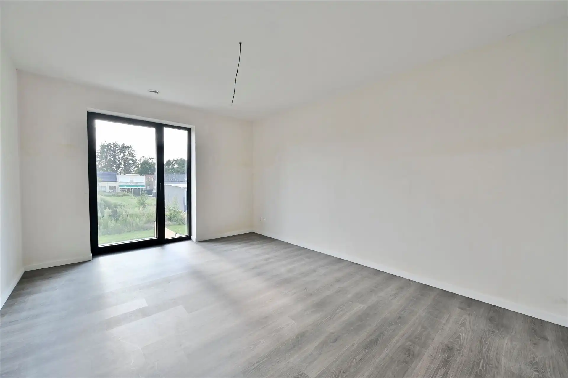 Moderne nieuwbouwwoning met 4 slpk en zonnige tuin foto 17