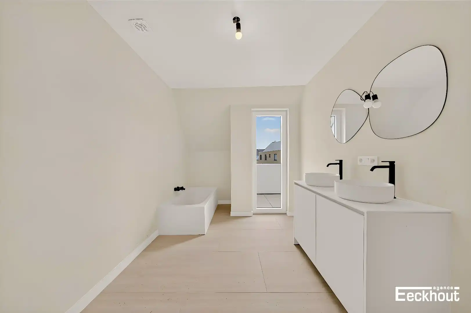 Uniek, ruim appartement (181 m²) met 4 slaapkamers & 4 zonneterrassen! foto 11