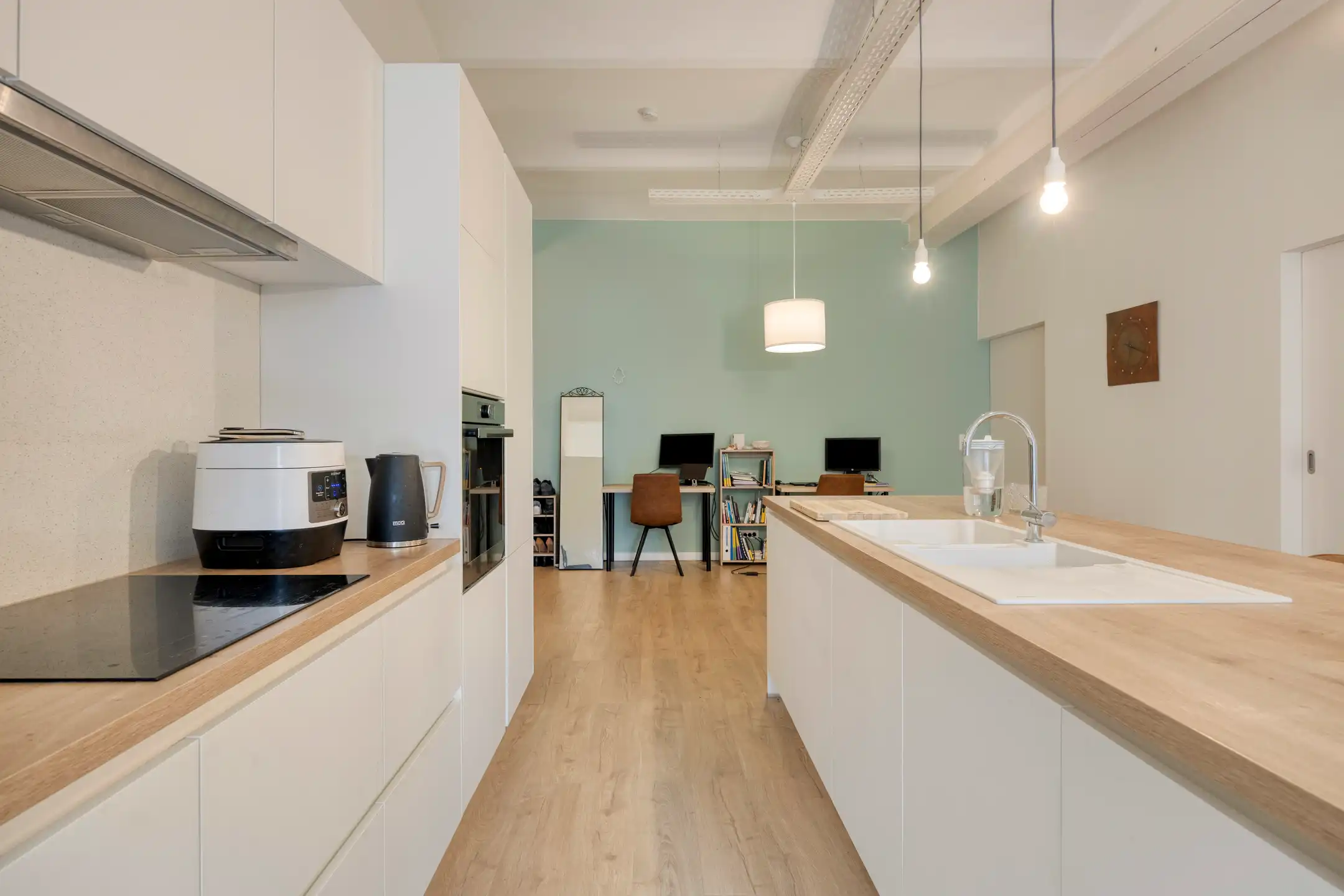 Lichtrijke loft in de historische Kantfabriek Vilvoorde foto 2