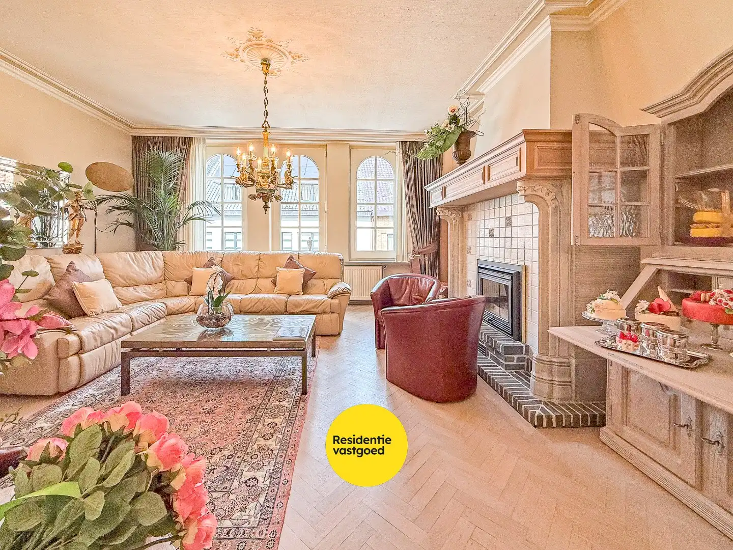 Prachtig herehuis met woonst en handelsruimte te Nieuwpoort-Stad op een zeer commerciële ligging in de Marktstraat op 400 m².  foto 7