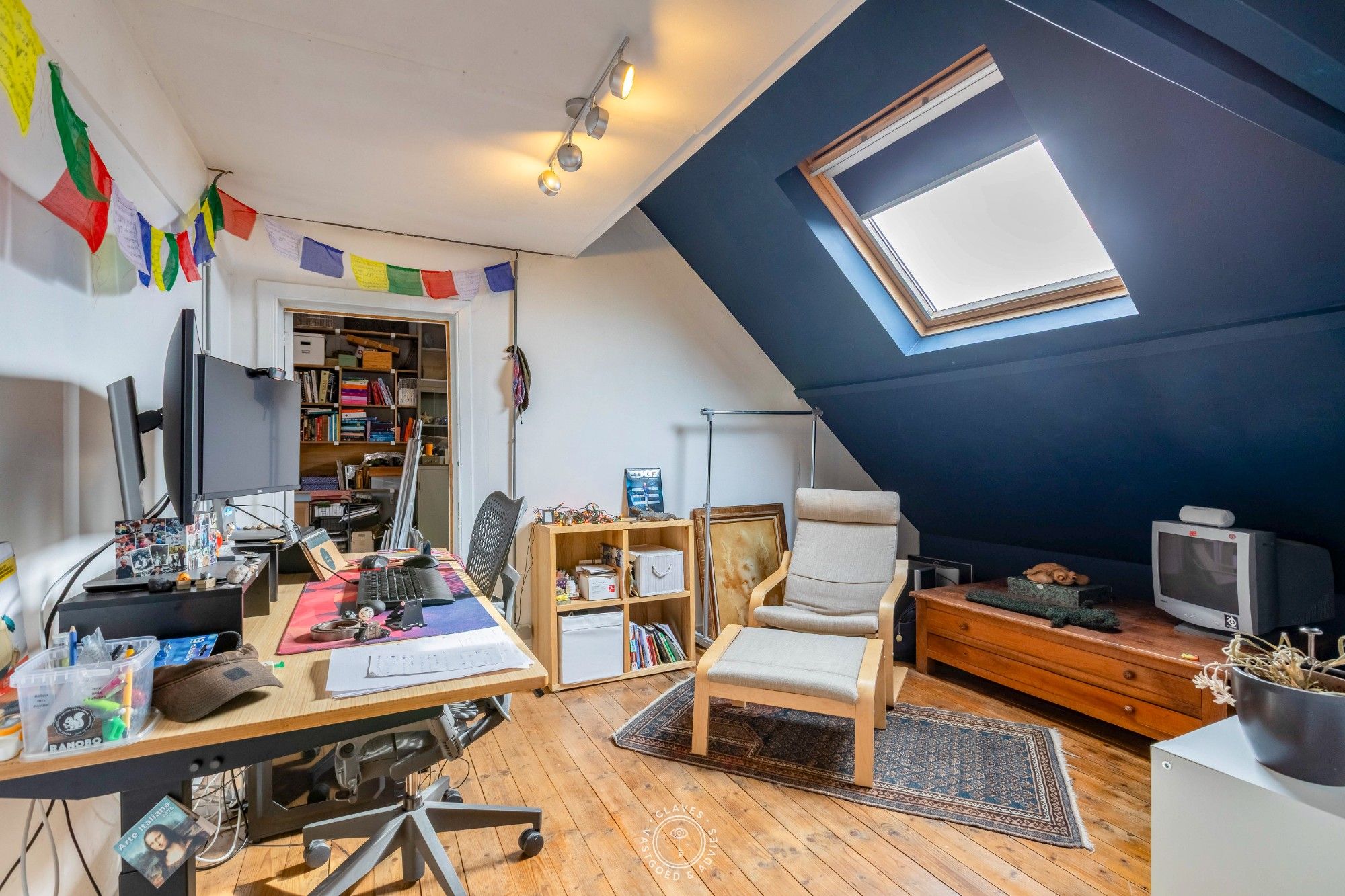 Multifunctioneel woonhuis met magazijn/kantoor en tuin foto 31