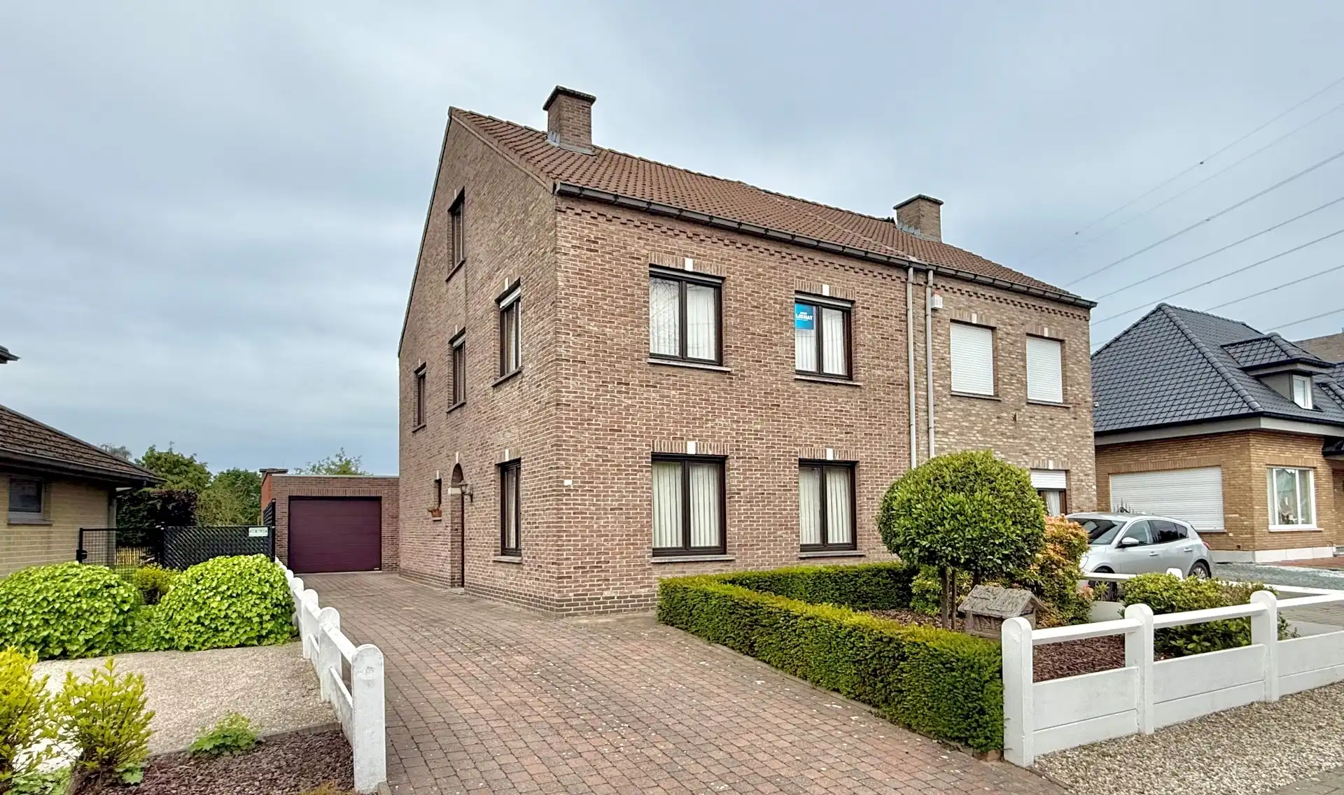 Solide woning HOB in centrum St-Jozef foto {{pictureIndex}}
