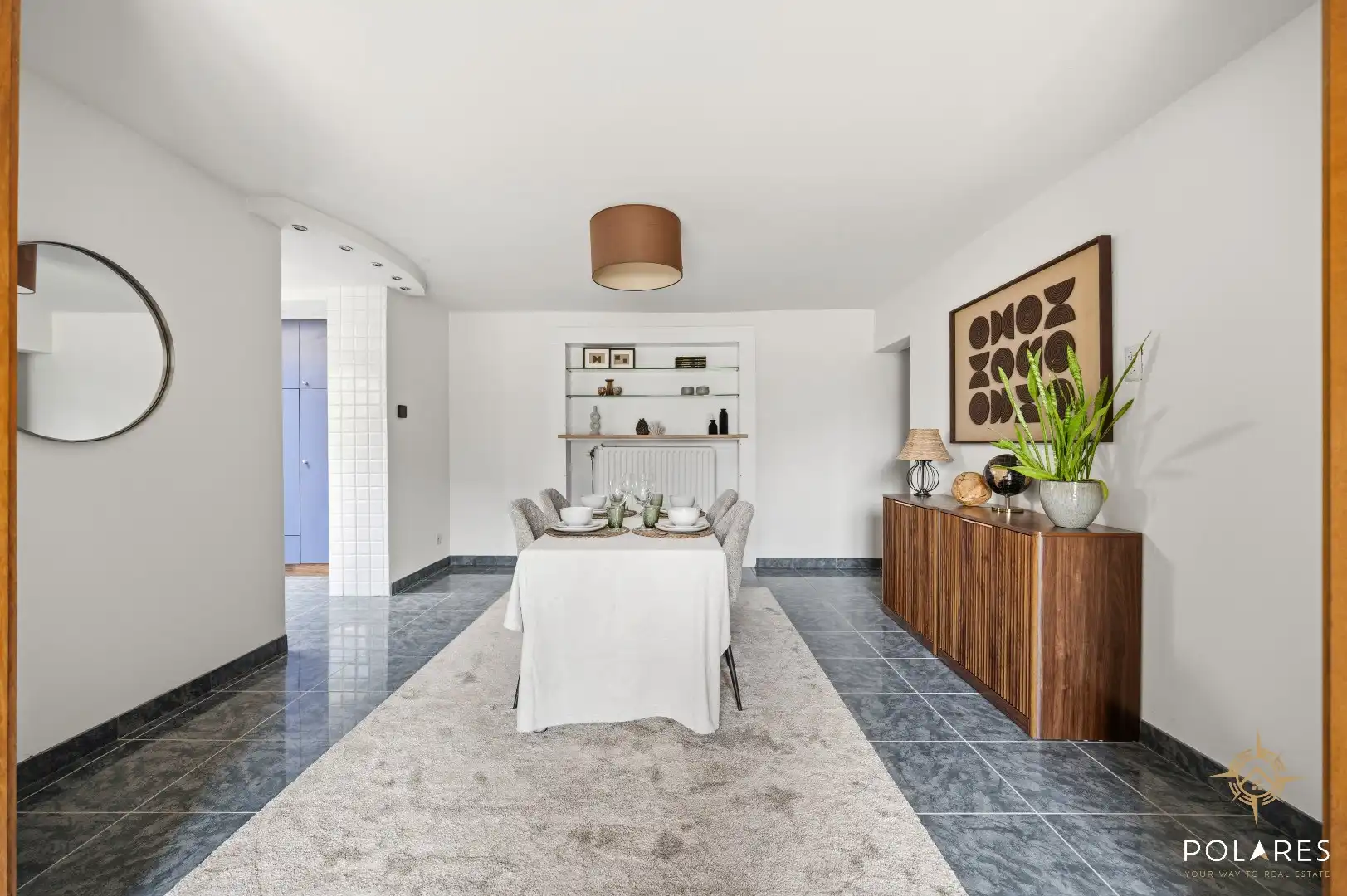 Charmant en instapklaar gelijkvloers appartement met koer en autostaanplaats foto 6