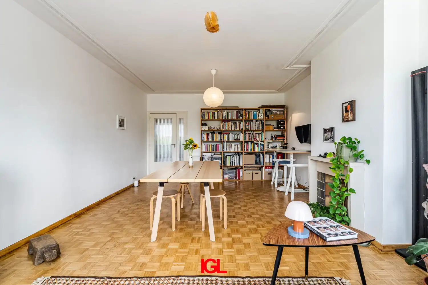 Instapklaar appartement met 1 slaapkamer, terras en kelder in netjes onderhouden mede-eigendom foto 4
