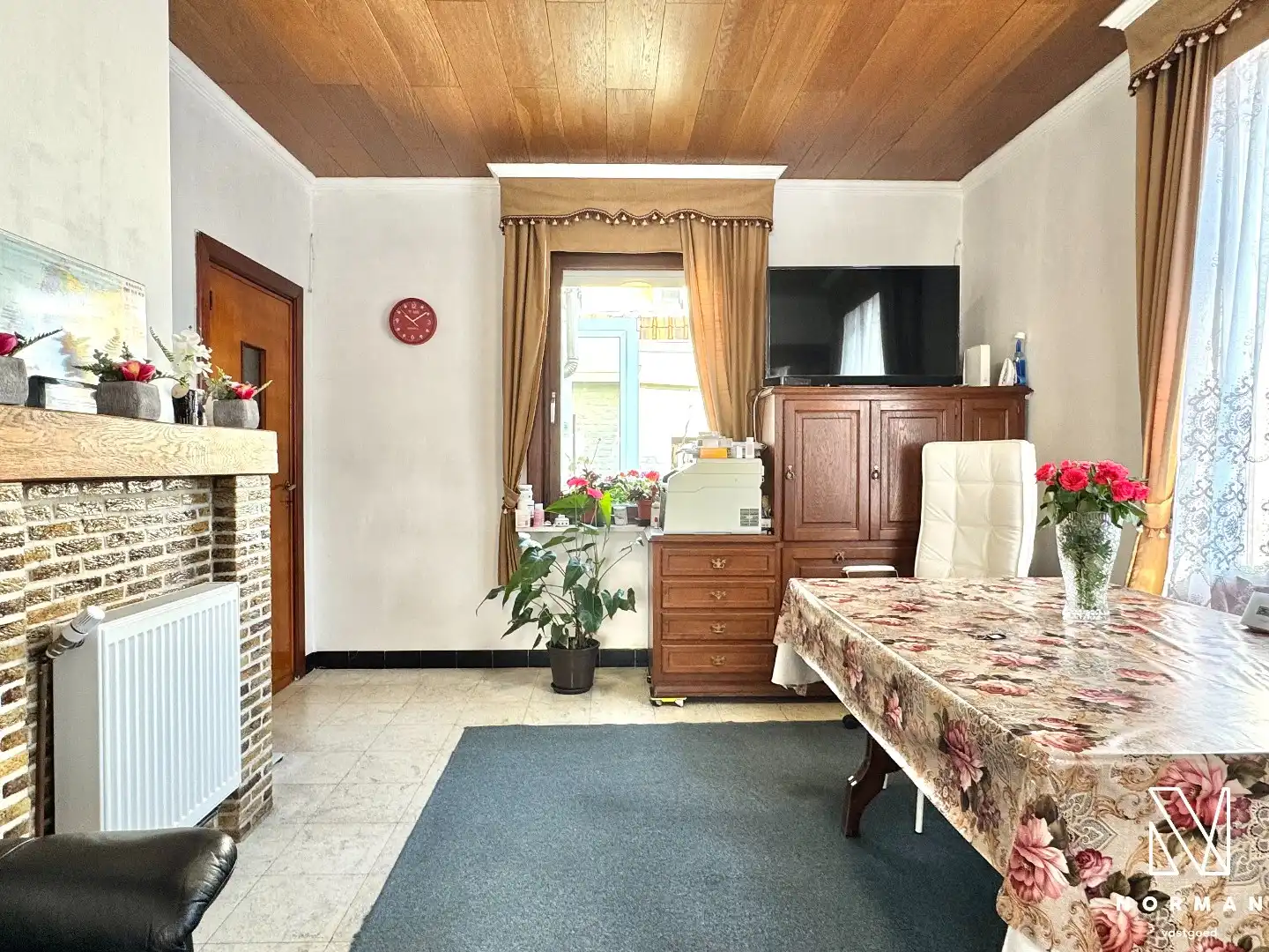 Instapklare woning te koop in Bavikhove met 3 slaapkamers, 2 badkamers en werkatlier op rustige, landelijke ligging! foto 5