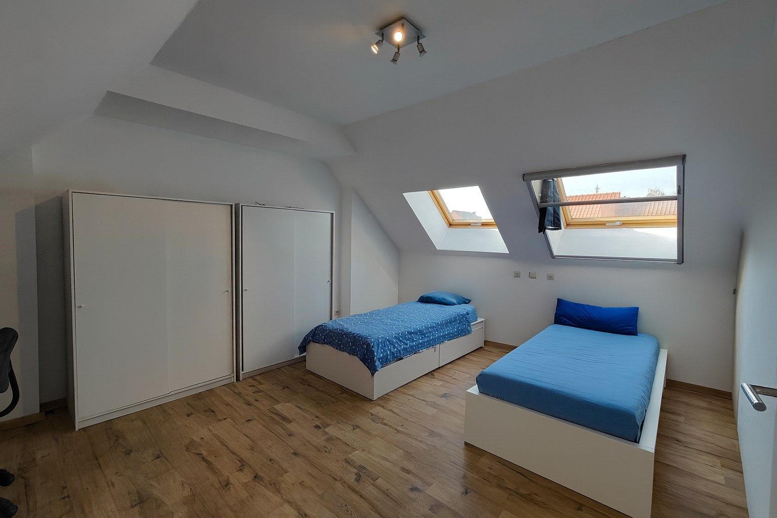 KESSEL-LO woning 3 slks + tuin foto 10