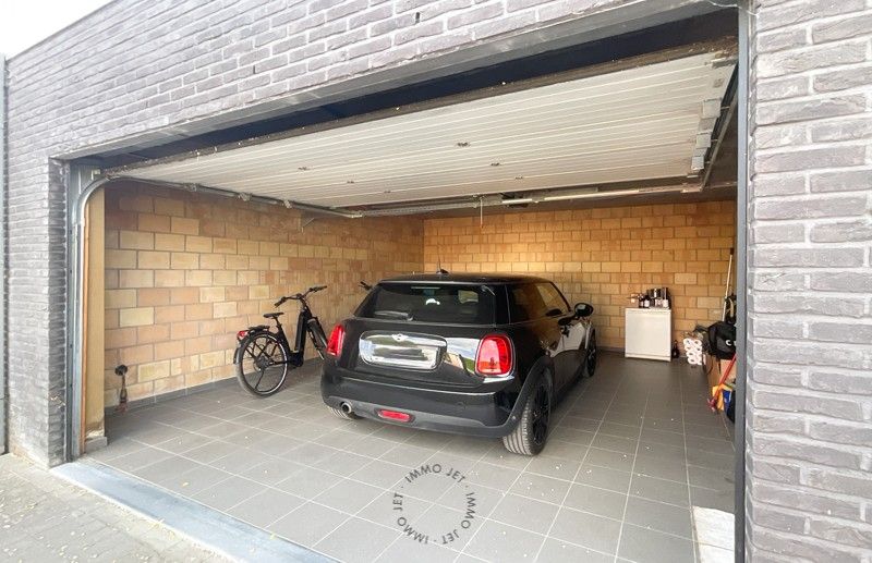 Triplex appartement met 3 slaapkamers en garage foto 13