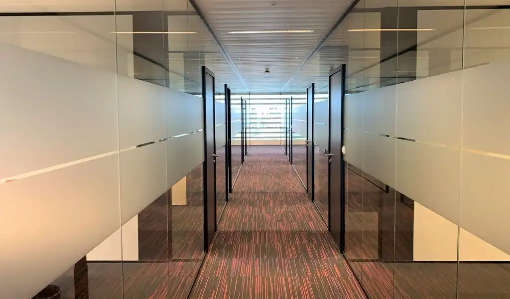 Gemeubeld kantoor in businesscenter Talentarena aan Dampoort station foto 15