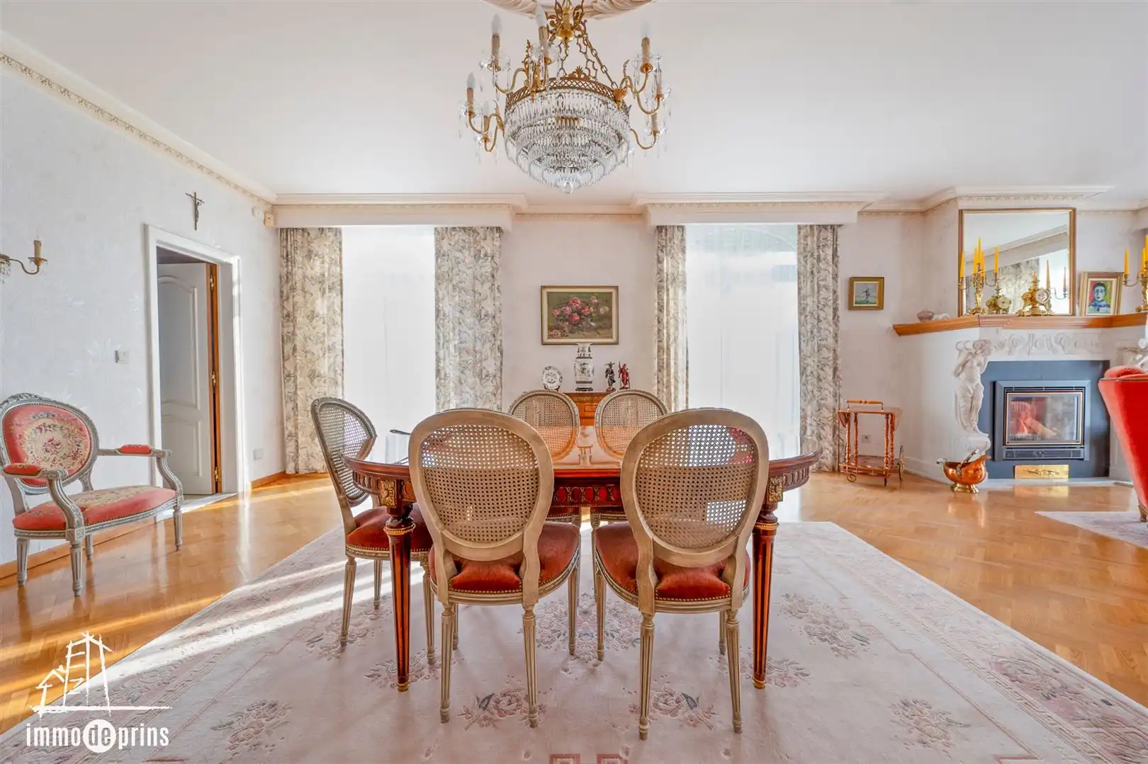 Villa, open bebouwing foto 9