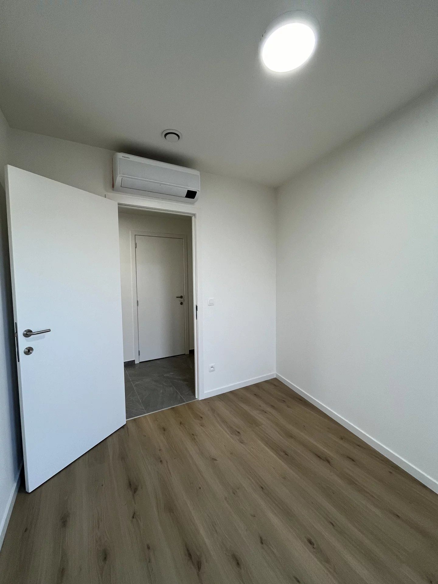 Nieuwbouwappartement te huur in Beringen foto 5