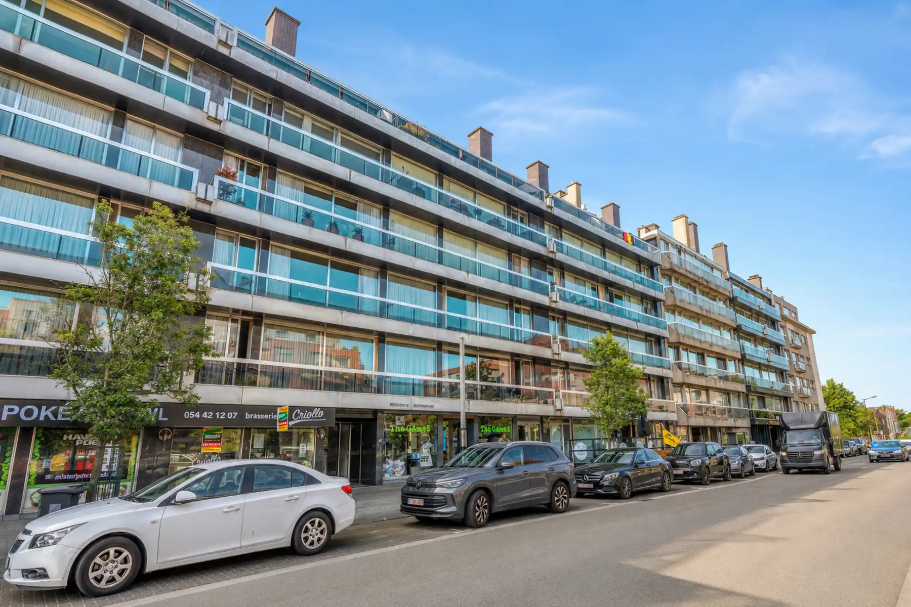 Appartement op toplocatie met 2 slaapkamers & 2 terrassen foto 19