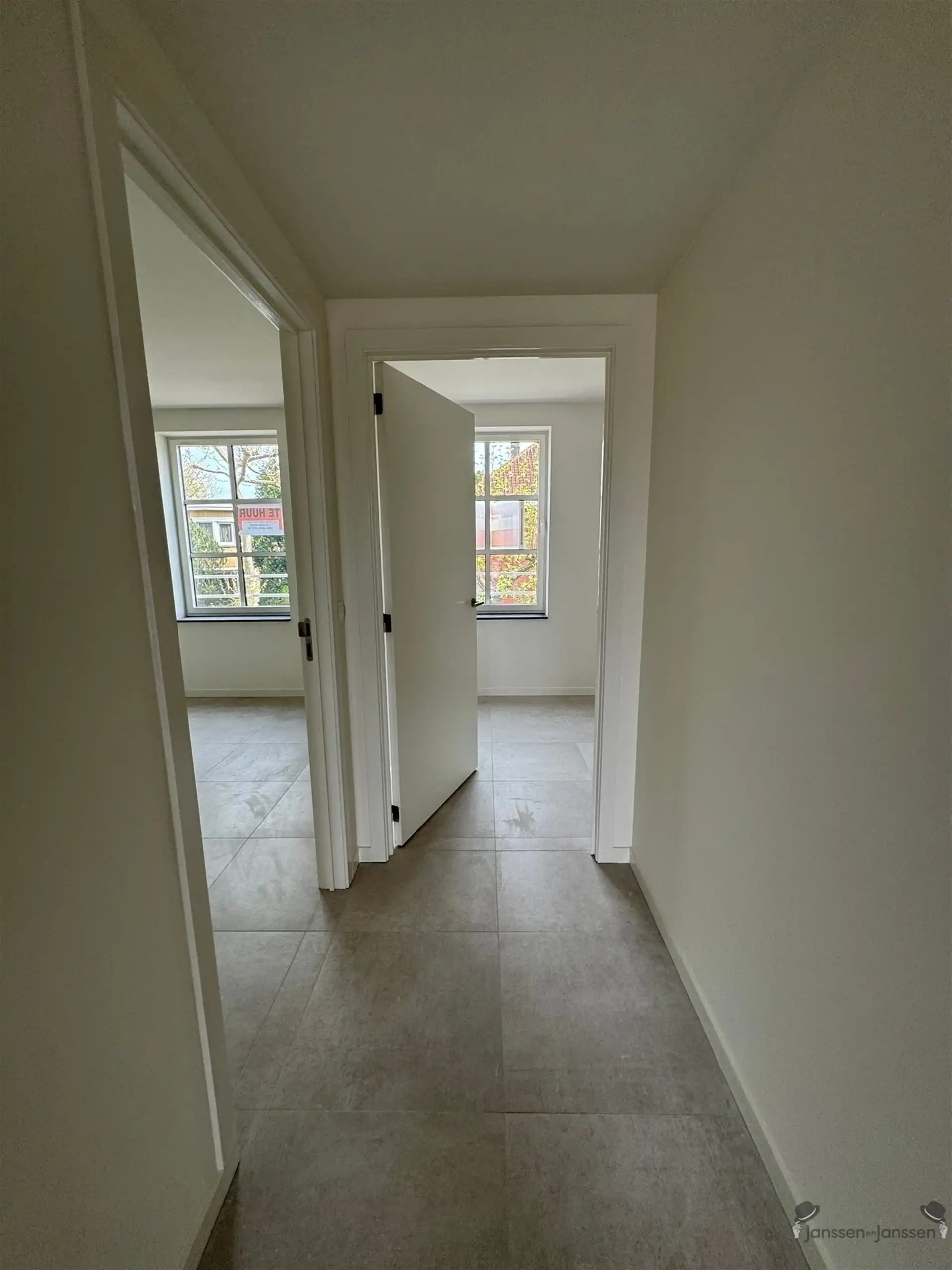 Luxe appartement, centraal gelegen met groot terras, 3 slaapkamers en EPC A foto 9