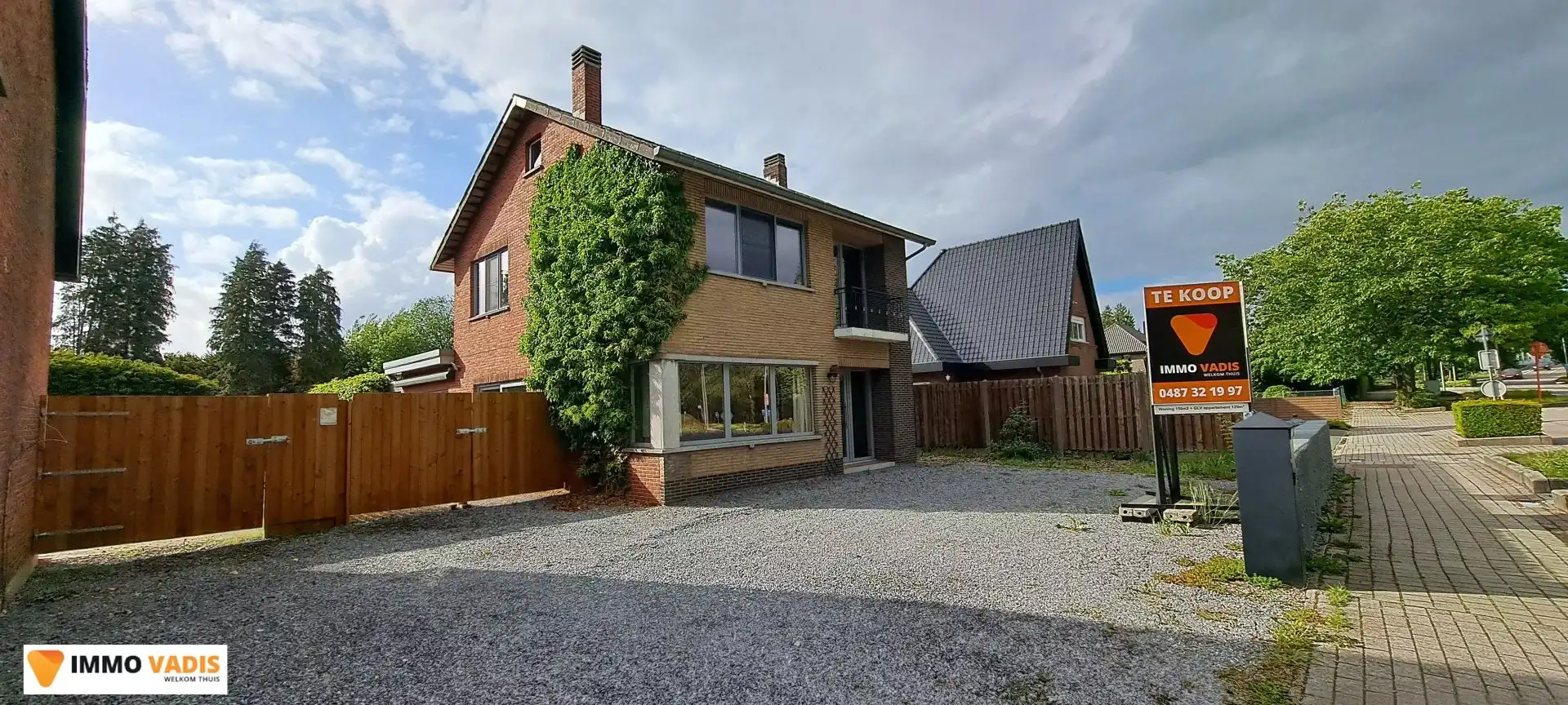 Hoofdfoto van de publicatie: Vrijstaande woning met extra woongelegenheid