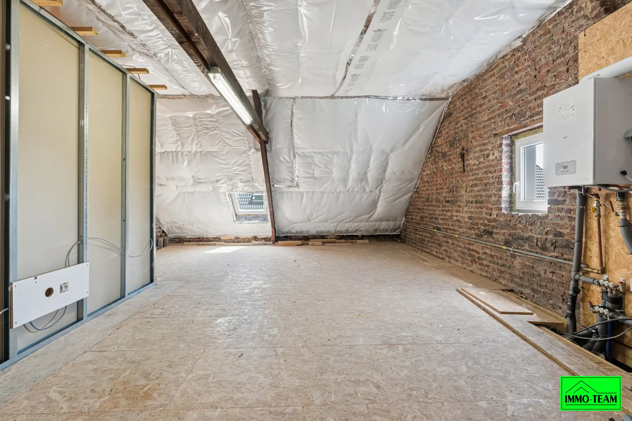 Multifunctioneel pand op strategische locatie foto 23