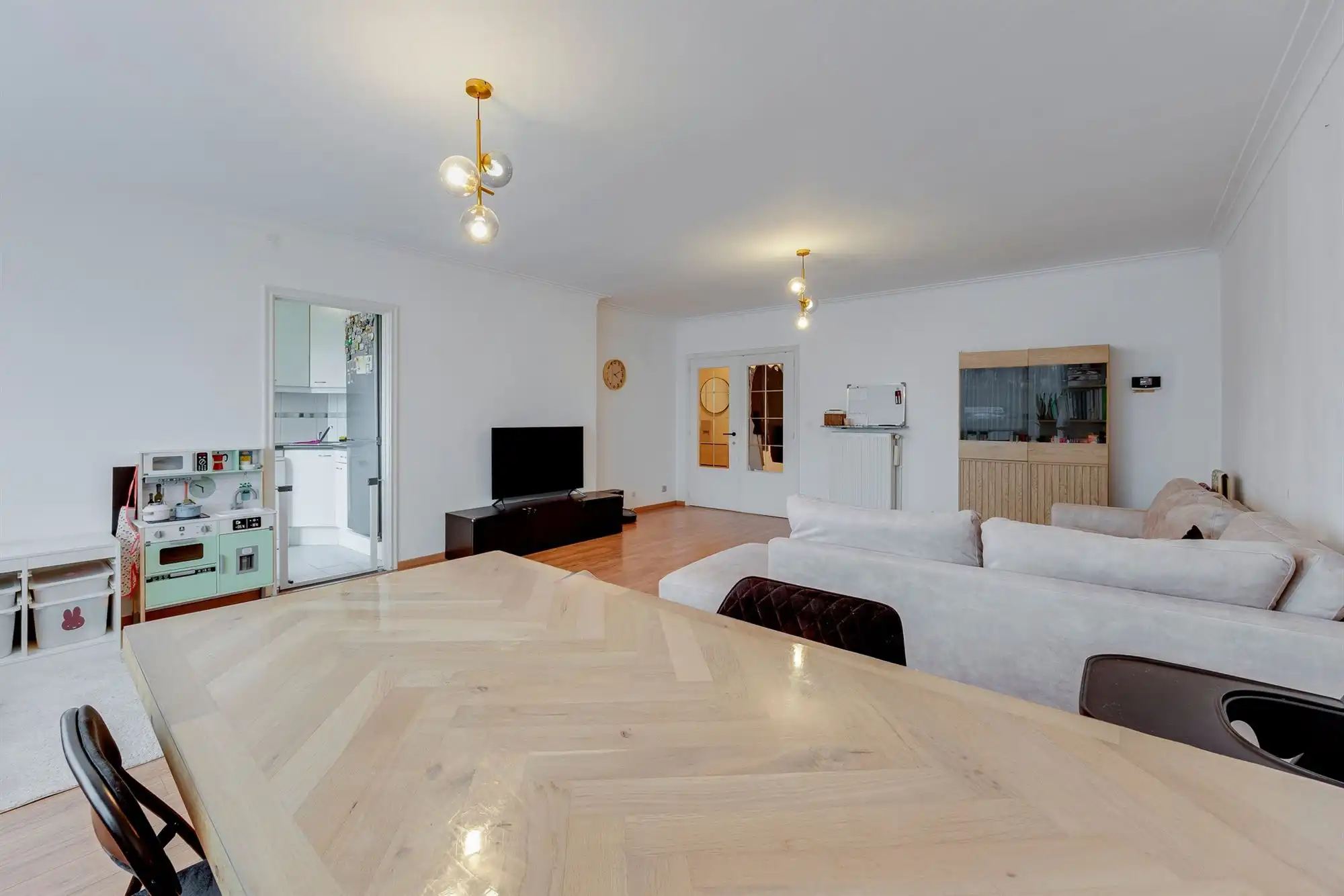 Prachtig appartement met 2 slaapkamers, terras en garagebox! foto 7