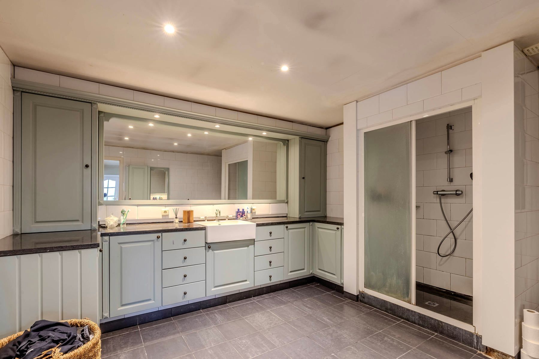 Woning met mogelijkheden en vergunde bijgebouw op 2.012m² foto 14