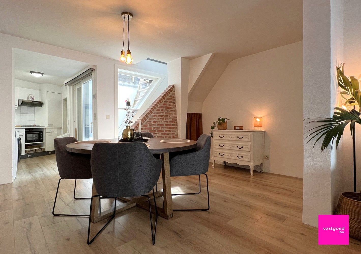 Karaktervolle rijwoning met 2 slaapkamer, Oostende foto 4