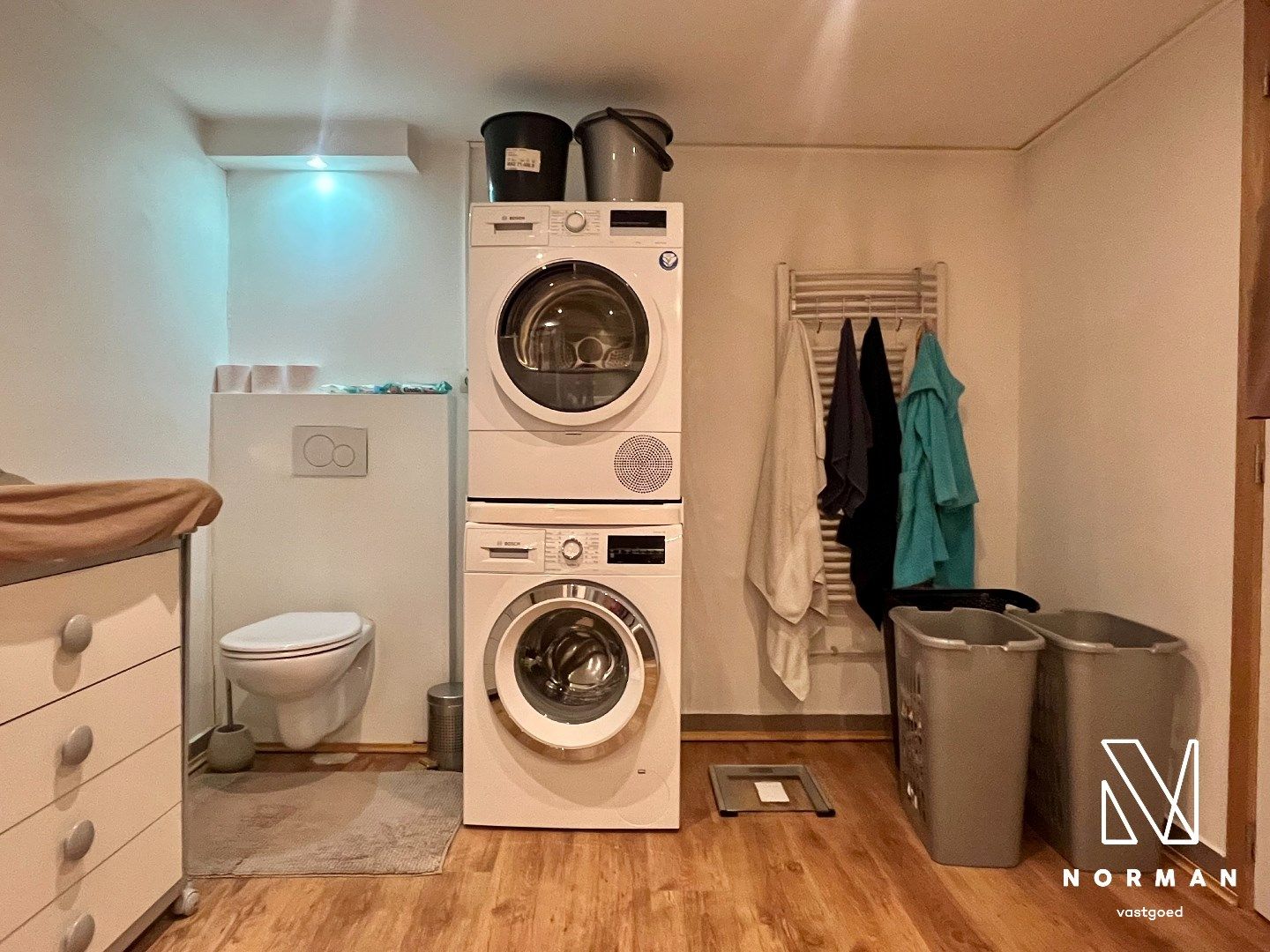 Halfopen woning te koop met handelsruimte in Harelbeke!  foto 19