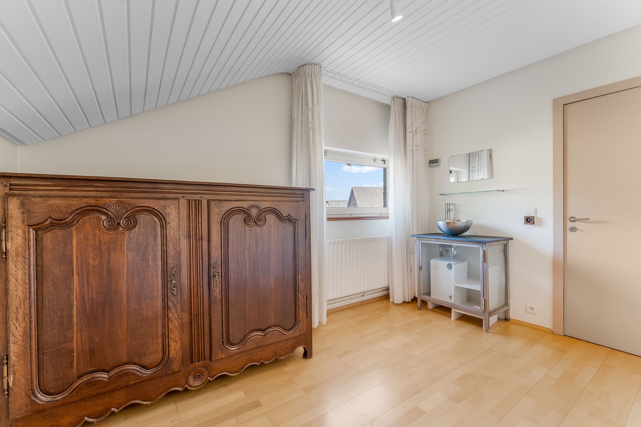 Vrijstaande woning met praktijkruimte te Zichen foto 16
