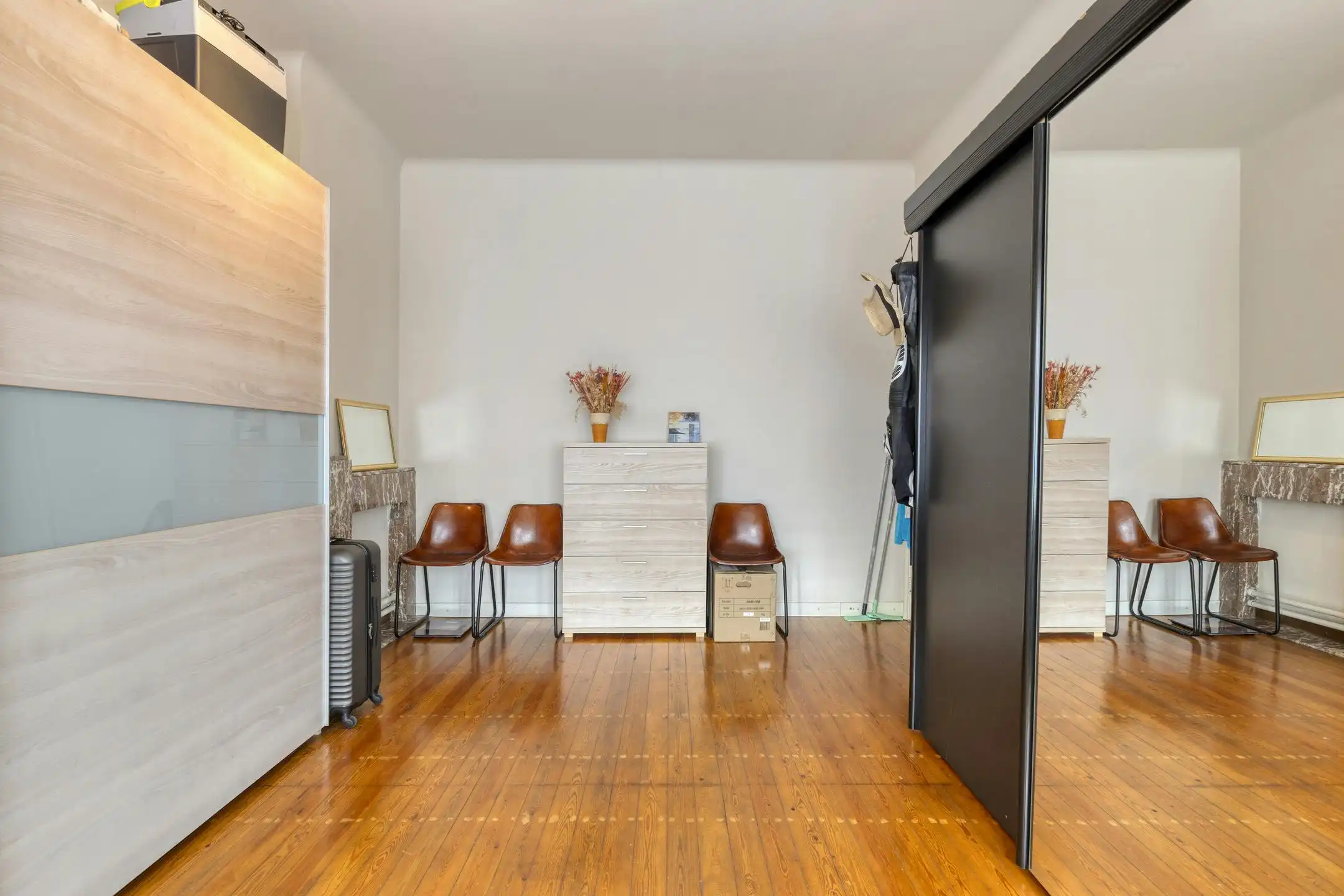 Zeer ruime centraal gelegen herenwoning in Sint-Niklaas foto 20