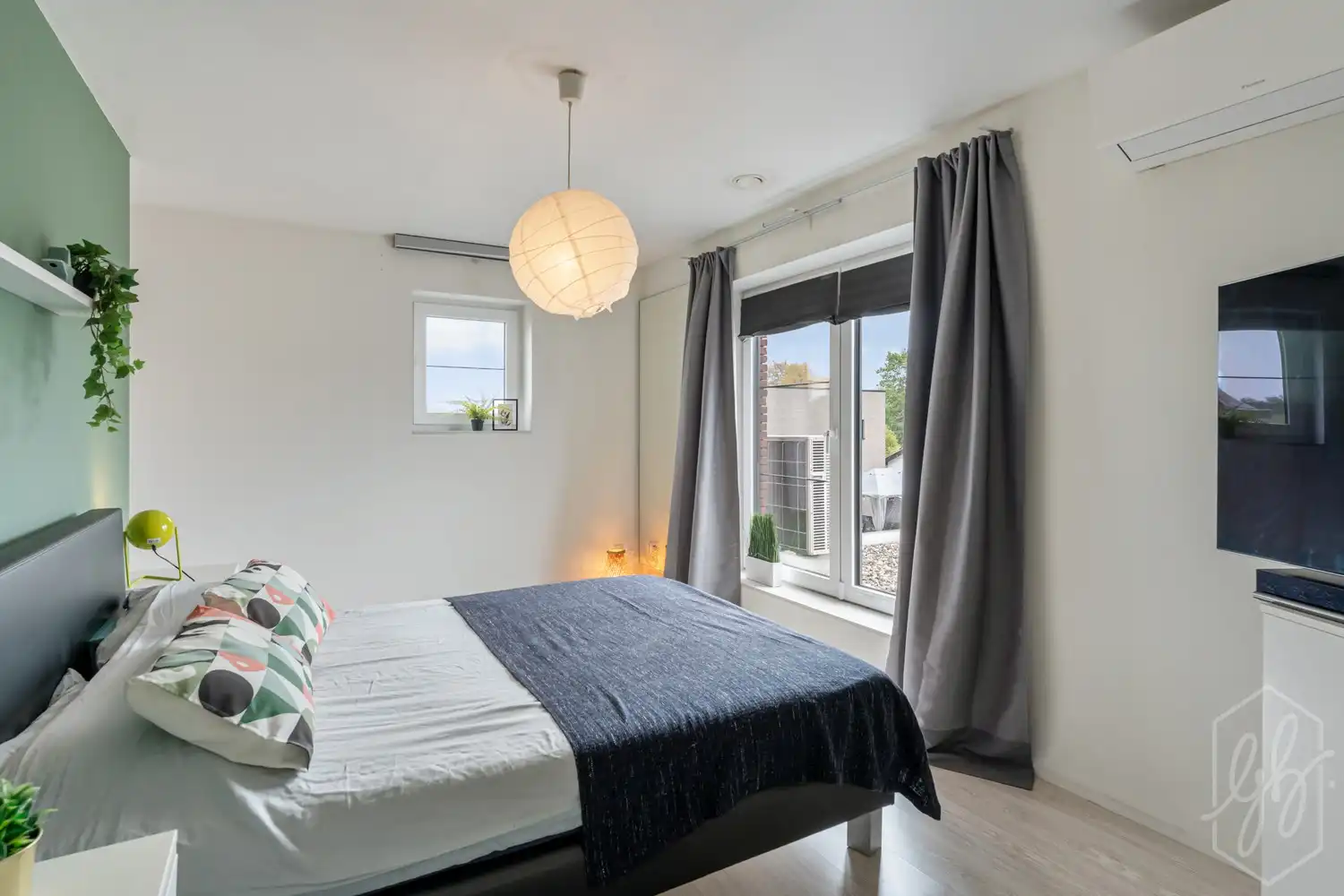 Instapklare BEN woning uit 2019 met zuidgerichte tuin en poolhouse foto 11